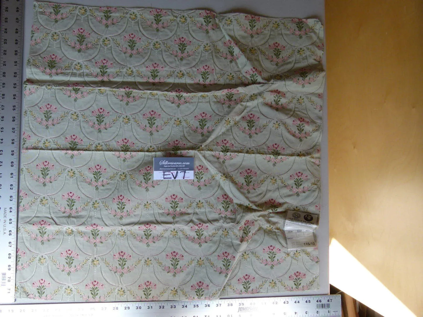 30 Ev7 Scalamandre Showroom Sample Square Pompadour Lampas Multi Beige Floral #2