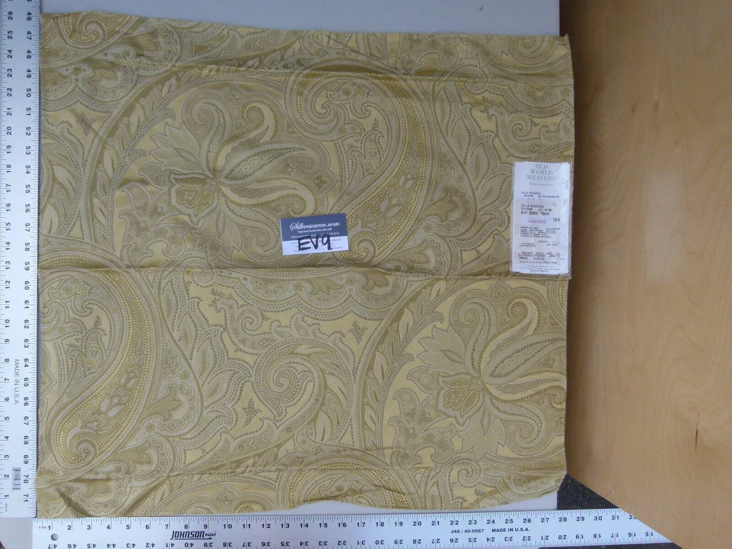 16 Ev9 Scalamandre Showroom Sample Square Villa Rizzardi Citrine Paisley MSRP USD 207/Y
