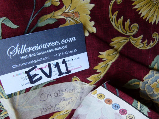 20 Ev11 Scalamandre Showroom Sample 54"x35" Pashmina Cochineal Maroon Red Arabesque Print On Cotton MSRP USD 358/Y