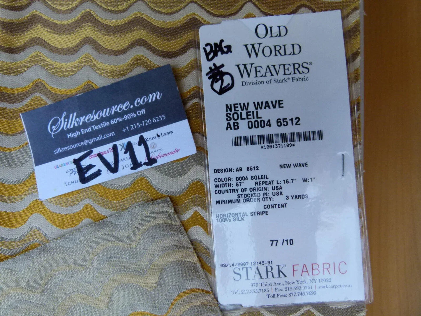 49 Ev11 Scalamandre Showroom Sample Square New Wave Soliel Gold Yellow Tan 100%silk Wavy Stripe Bag#2