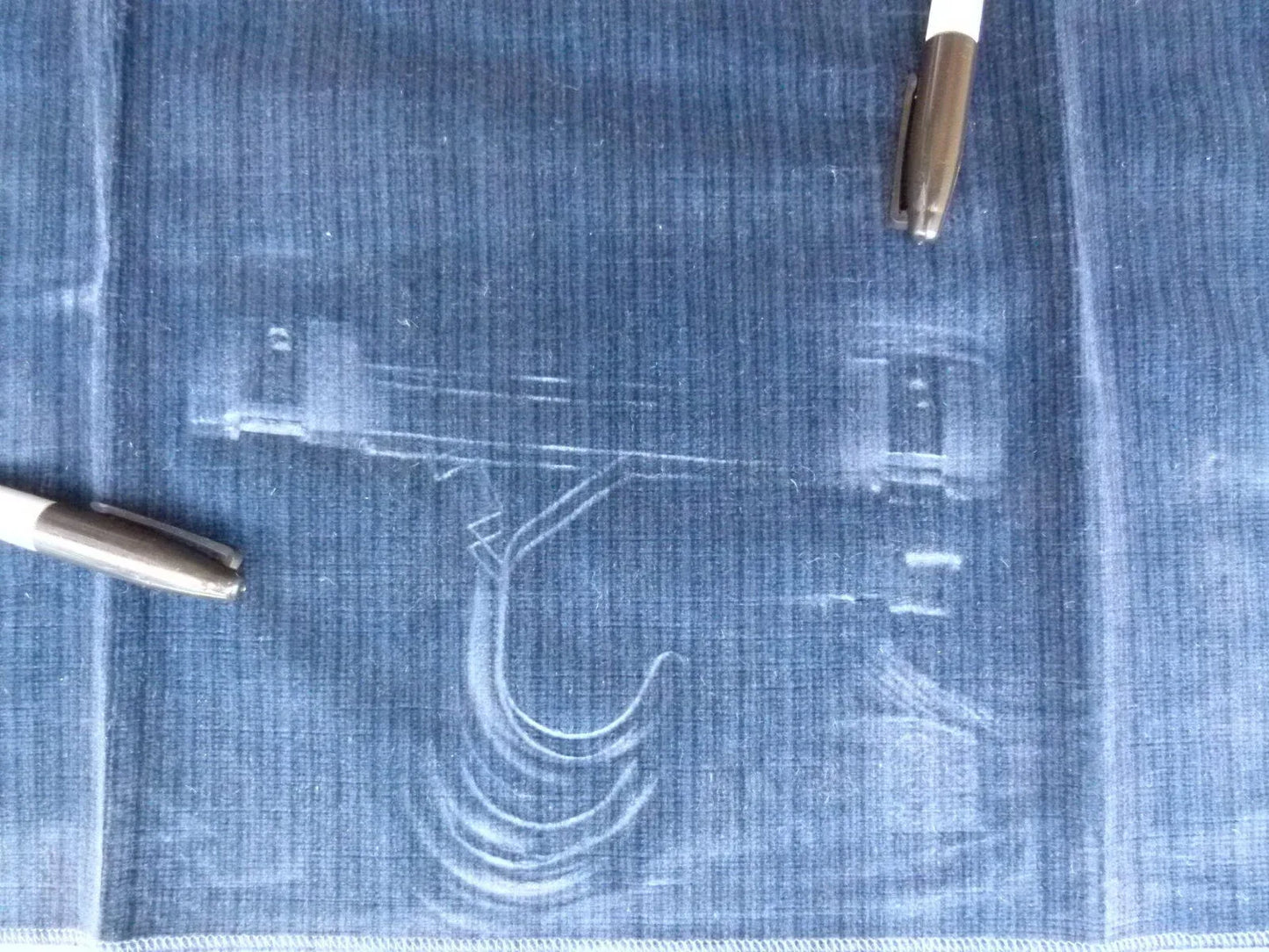 9 Ev12 Scalamandre Showroom Sample Square Strie Amboise Midnight Blue Velvet (minor Defect)