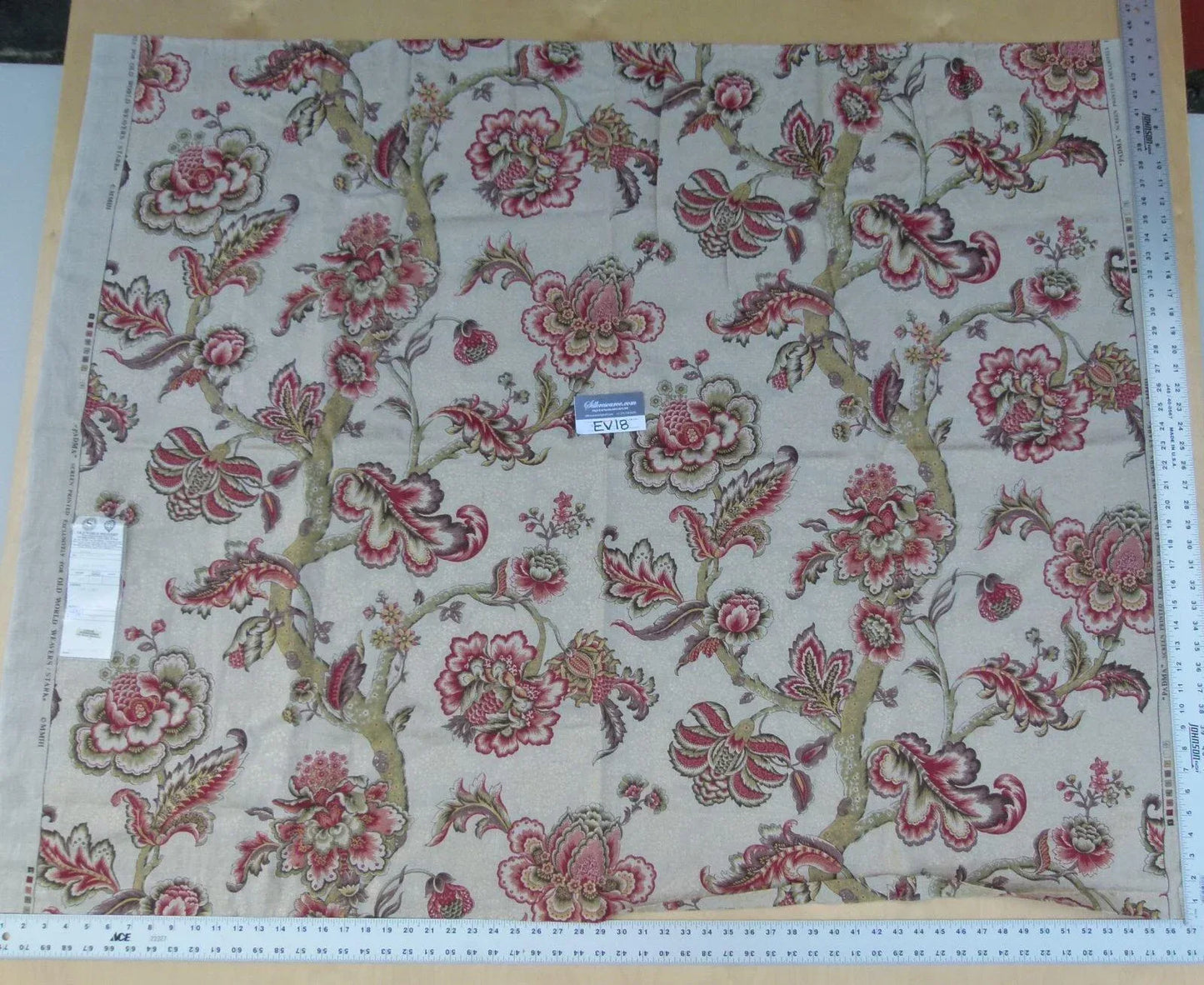 12 Ev18 1.2y Scalamandre Padma Crimson Red Beige Linen Floral Tree Print Italy