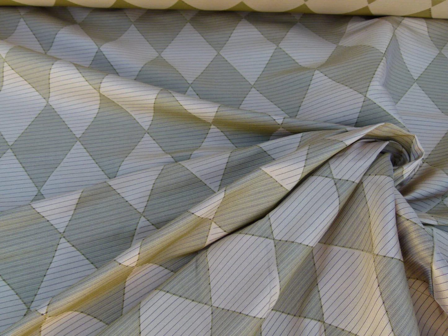 By Yd Scalamandre Forty Carats Tan Grey Silk Wool Jacquard Watkins Diamond Harlequin MSRP USD 188/Y