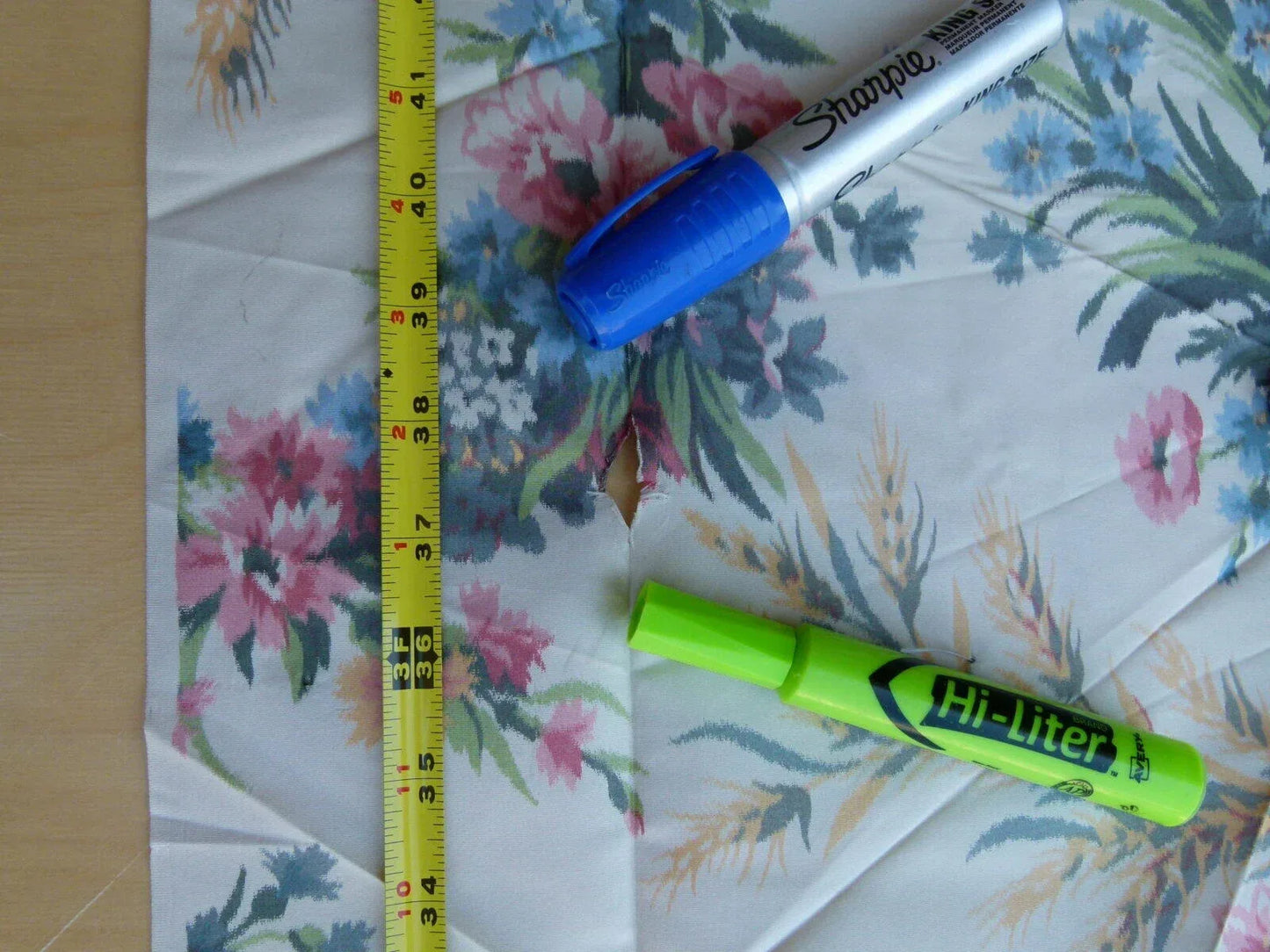 2.4y Scalamandre Les Perdrix Partridge Multi On Creme Floral Bird Silk Warp Print France MSRP USD 2500/Y