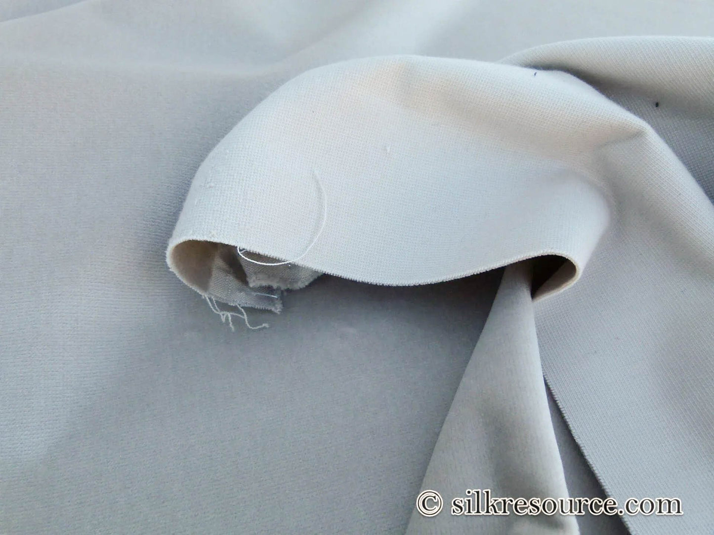 Scalamandre Indus Flax Light Cream Supple Velvet Italy MSRP USD 240/Yd