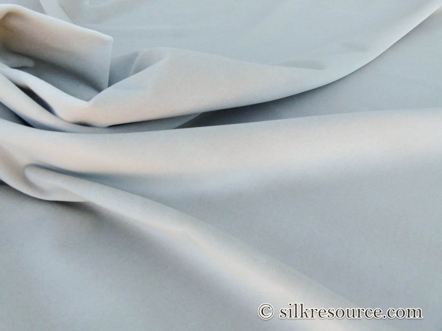 Scalamandre Indus Flax Light Cream Supple Velvet Italy MSRP USD 240/Yd