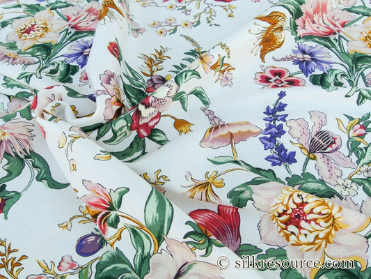 Scalamandre Les Fleurs Mysterieuses White Tulips Flowers Bouquet Printed Linen Cotton MSRP USD 404/Y By Grey Watkins