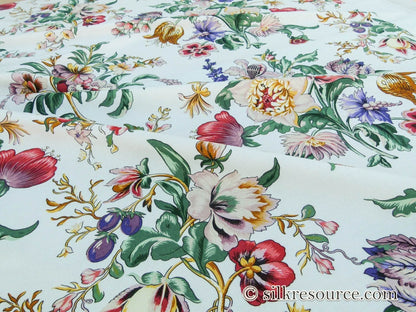 Scalamandre Les Fleurs Mysterieuses White Tulips Flowers Bouquet Printed Linen Cotton MSRP USD 404/Y By Grey Watkins