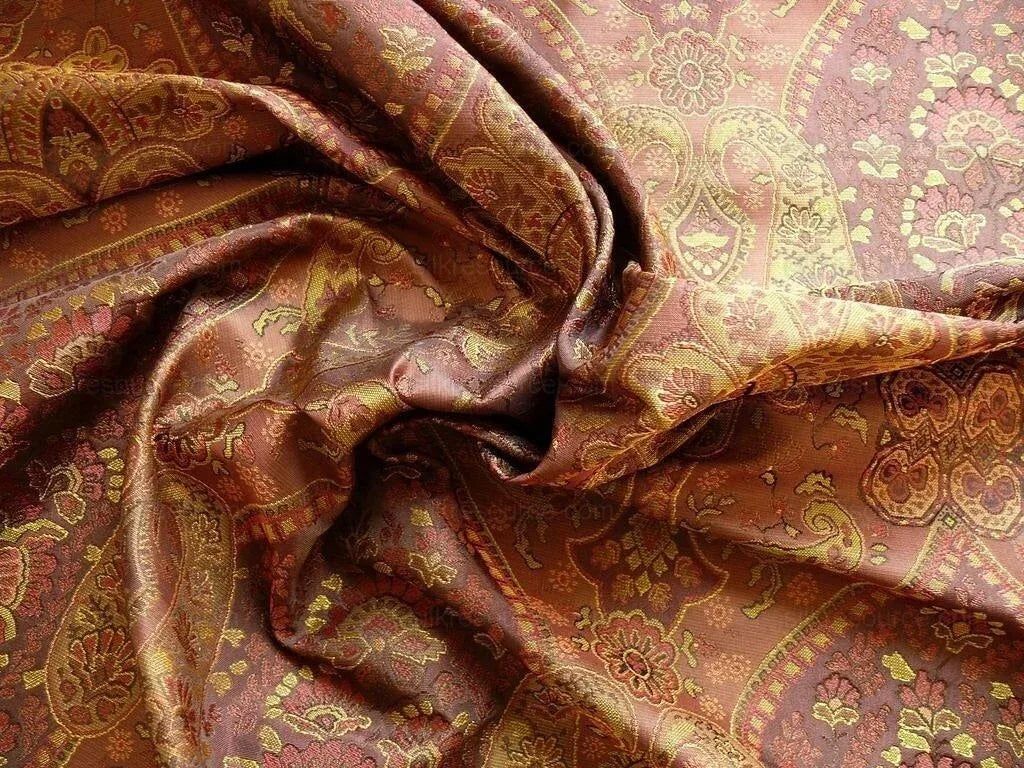 Calico Corner 100%silk Lampas Petite Cachemira Chestnut