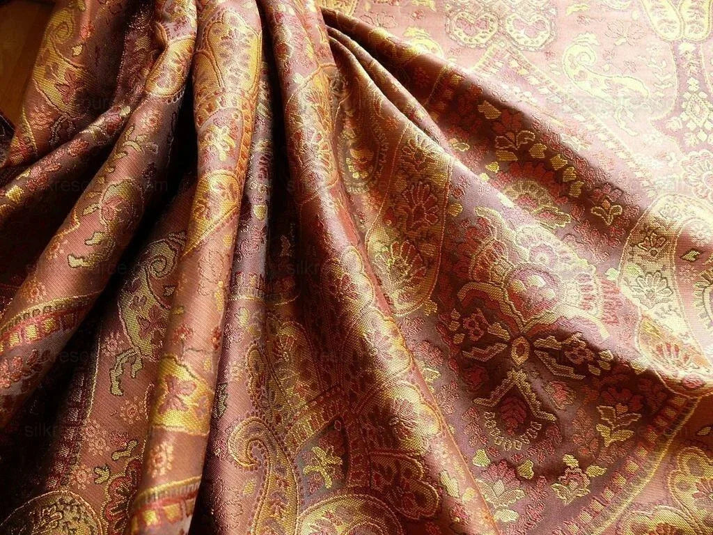 Calico Corner 100%silk Lampas Petite Cachemira Chestnut