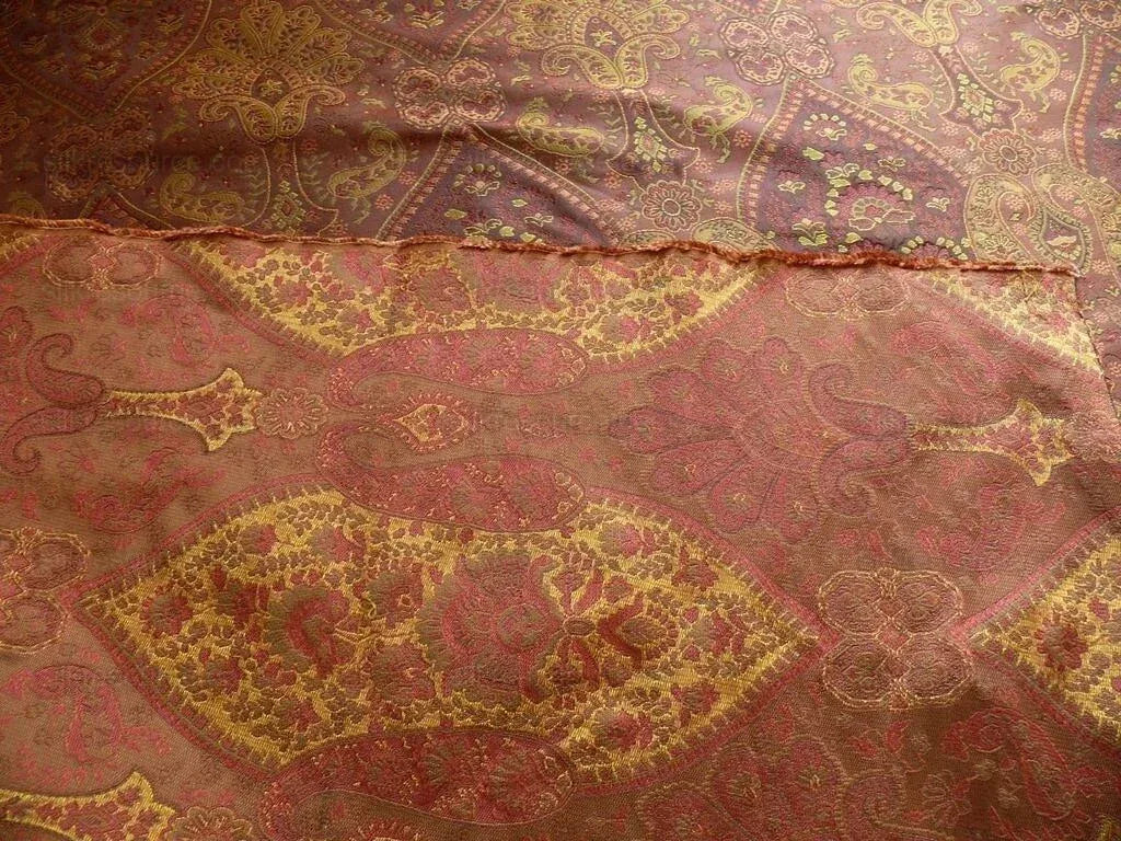 Calico Corner 100%silk Lampas Petite Cachemira Chestnut