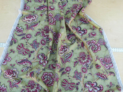 Scalamandre Old World Weavers Padma Peridot Cherry Red Green Palampore Linen 9 Screen Jacobean Print MSRP USD 296