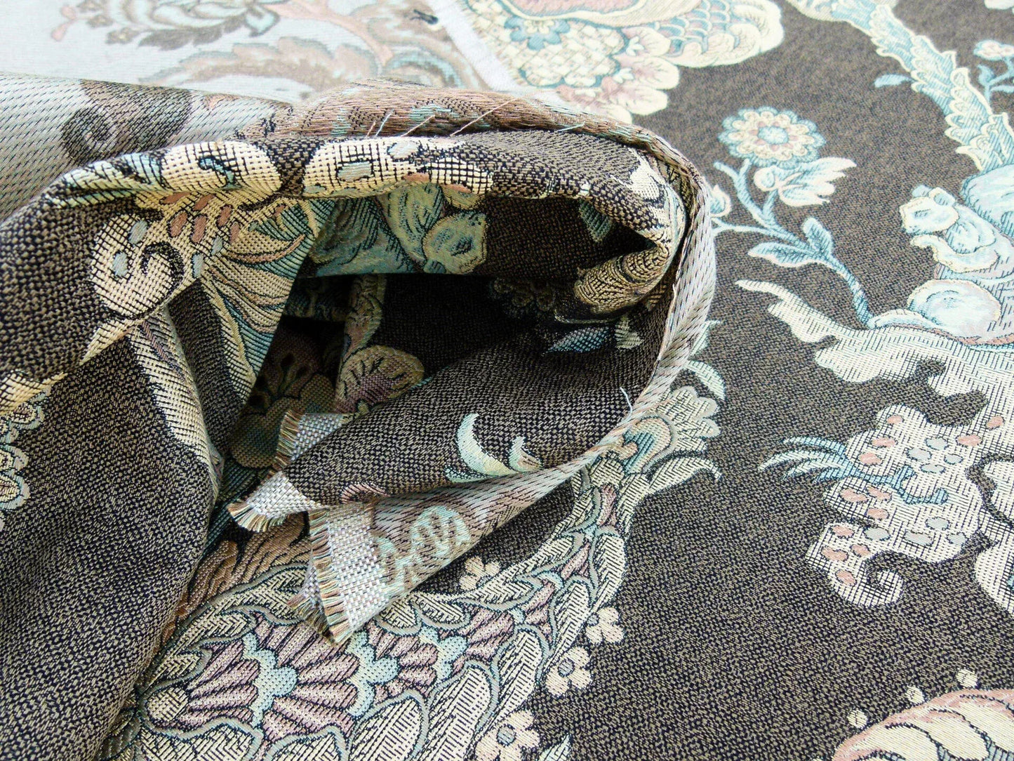 Scalamandre Siracusa Tapestry Brown Floral Jacobean MSRP USD 304