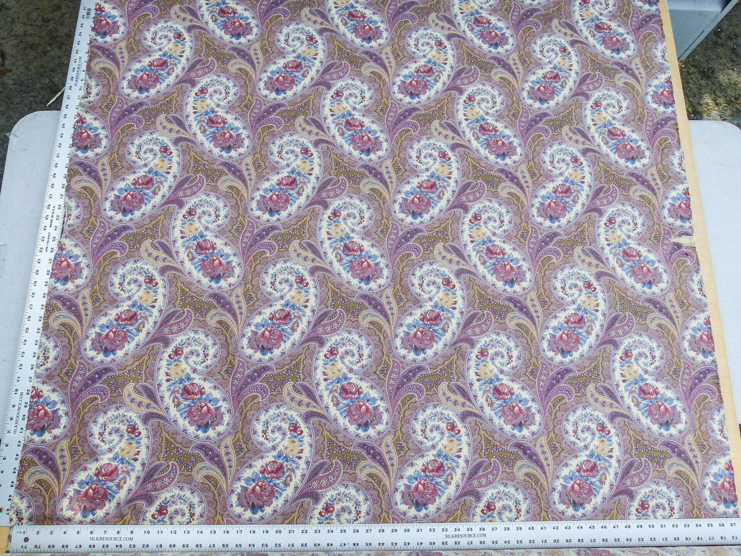 Scalamandre Esmeralda Mauve/blue MSRP USD 276