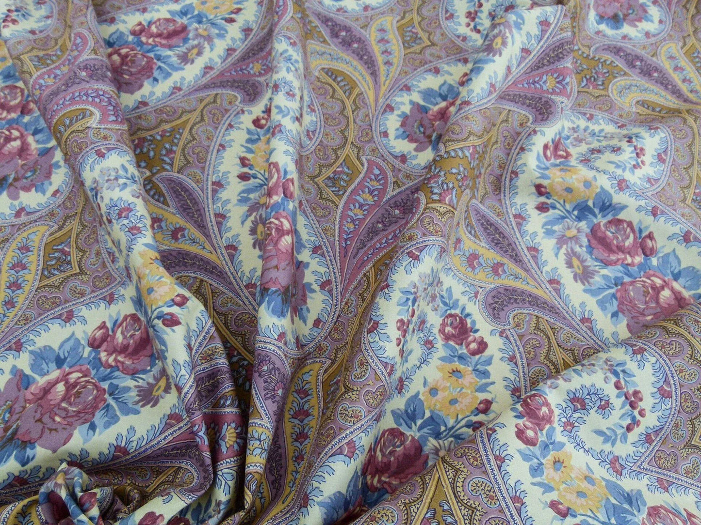 Scalamandre Esmeralda Mauve/blue MSRP USD 276