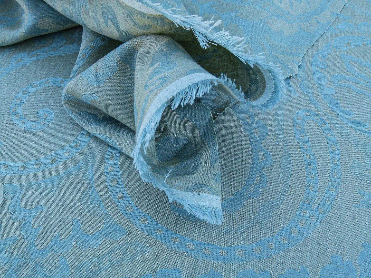 Scalamandre Old World Weavers  Blanchisserie Powder Blue Linen Paisley Jacquards Woven MSRP USD 228/y