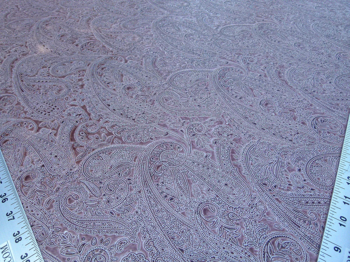 1.4Y Scalamandre Paisley Mauve MSRP USD 210