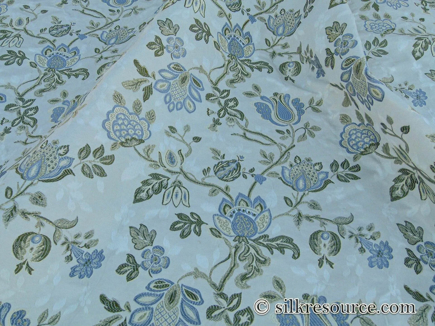 Scalamandre Adamella II Custom Ecru/blue Classic Garland Lampas Blue Cream White Gold Metal! MSRP USD 600+/Y