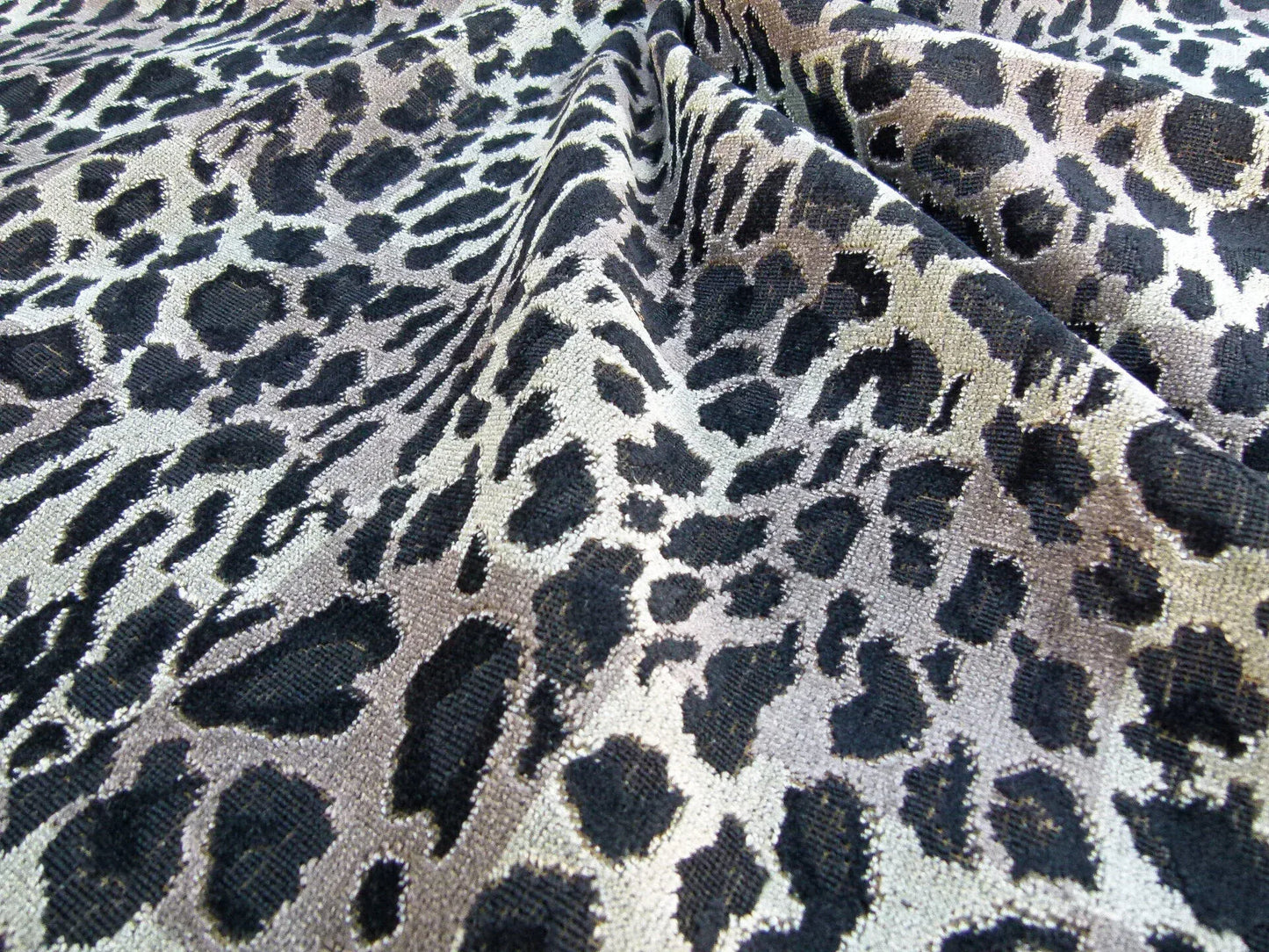 Scalamandre Leopard Square Greys Linen Velvet Animal Skin Plaid Black Check Super Heavy MSRP USD 424/y