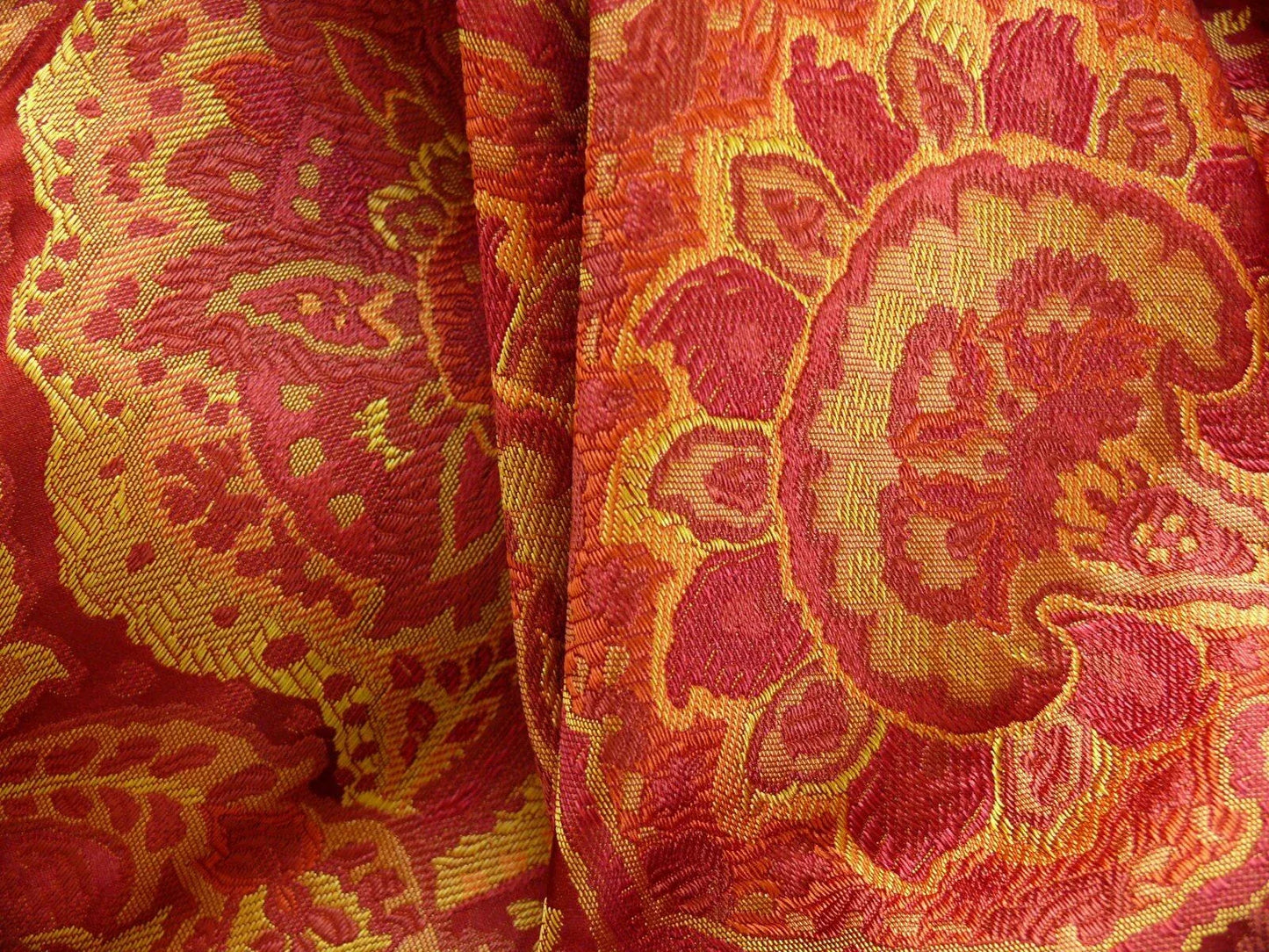bty 100%silk Lampas Rich "claret" Red Pink &amp; Gold Kaleidoscope MSRP USD 300+/Y