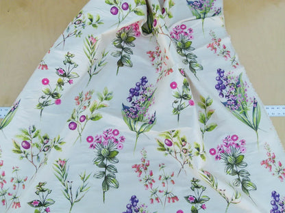 Scalamandre Flower Market Petals Floral Print Embroidery Pink Red Purple Green MSRP USD 512/y