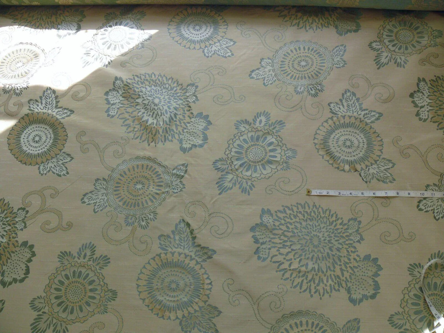 100% Silk Jacquard Retro Mum "crystal" Aqua Icy Blue Cream