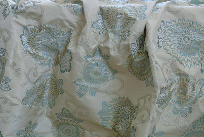 100% Silk Jacquard Retro Mum "crystal" Aqua Icy Blue Cream