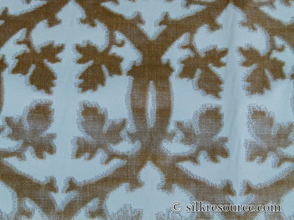 Scalamandre Falk Manor House Beige On Ivory Timeless Silk Cut Velvet Botanical Pattern MSRP USD 498/y