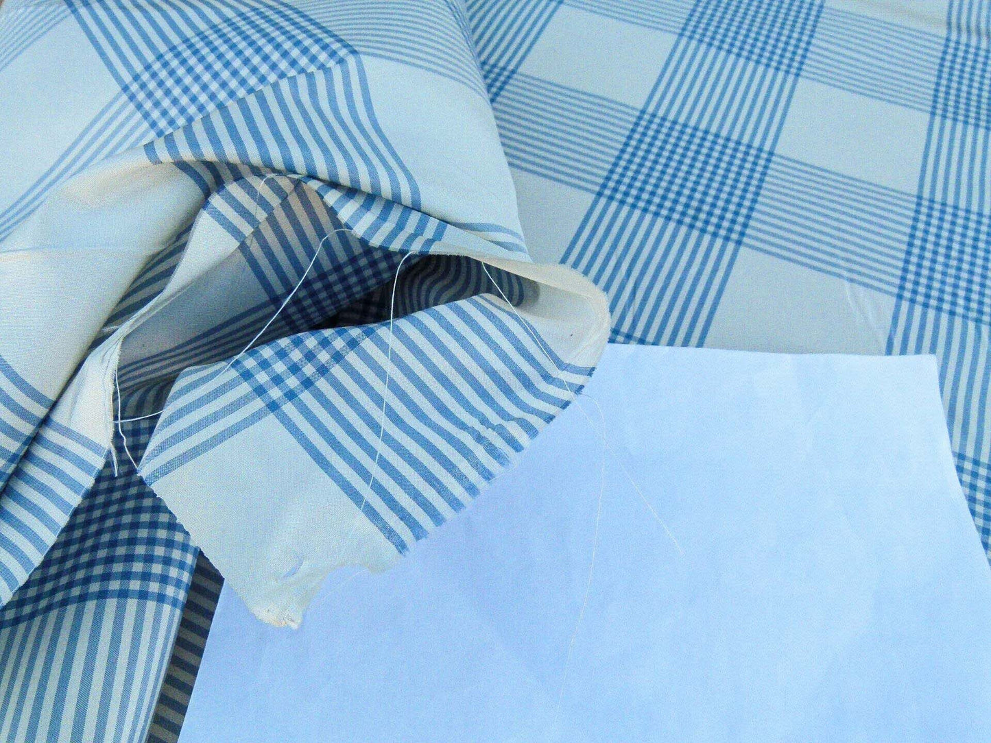 Scalamandre Haddon Taffeta Plaid Periwinkle Plaid 100% Silk Fabric Stripe Blue White MSRP USD 288/y