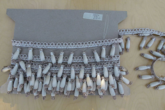 Scalamandre Hampton Court Mold Fringe - Cream Taupe Beige