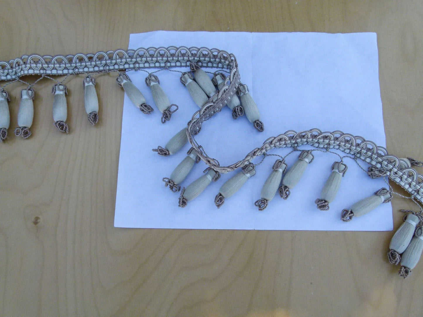 Scalamandre Hampton Court Mold Fringe Cream, Taupe, Natural Light Duty Beige MSRP USD 410