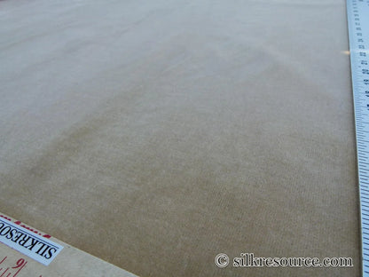 0.8Y Scalamandre Folio Bisque Superb Silk Velvet With Cuddly Silk Pile Yet Durable! brown MSRP USD 566/y Minor defects