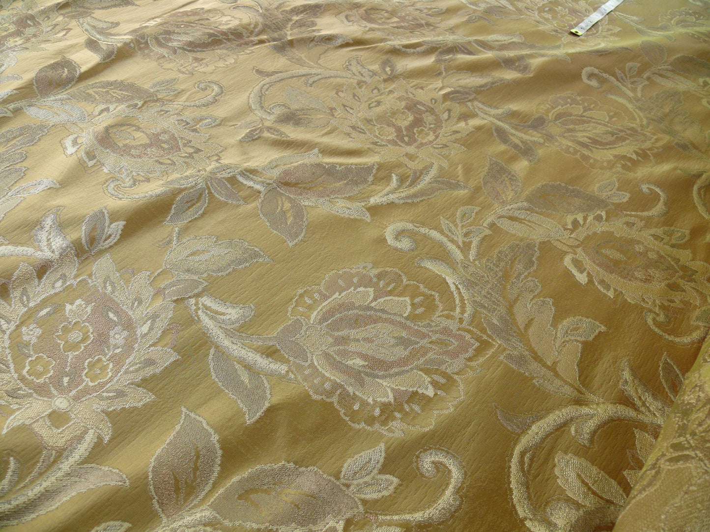 RM Coco 100% silk Lampas Gilded Paisley Lariat Cream White Gold Silver MSRP USD 267.90/Y