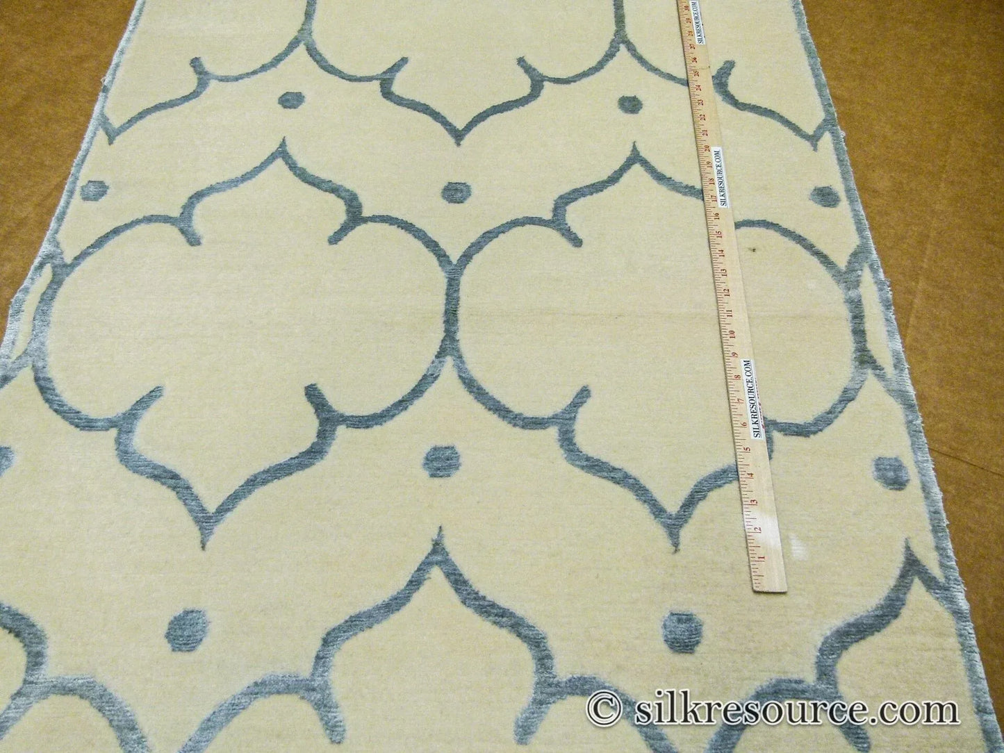 Stark Fort Valley Antique White 3x5' Hand-knotted Wool Rug Blue Antique White Modern Medallion MSRP USD 741