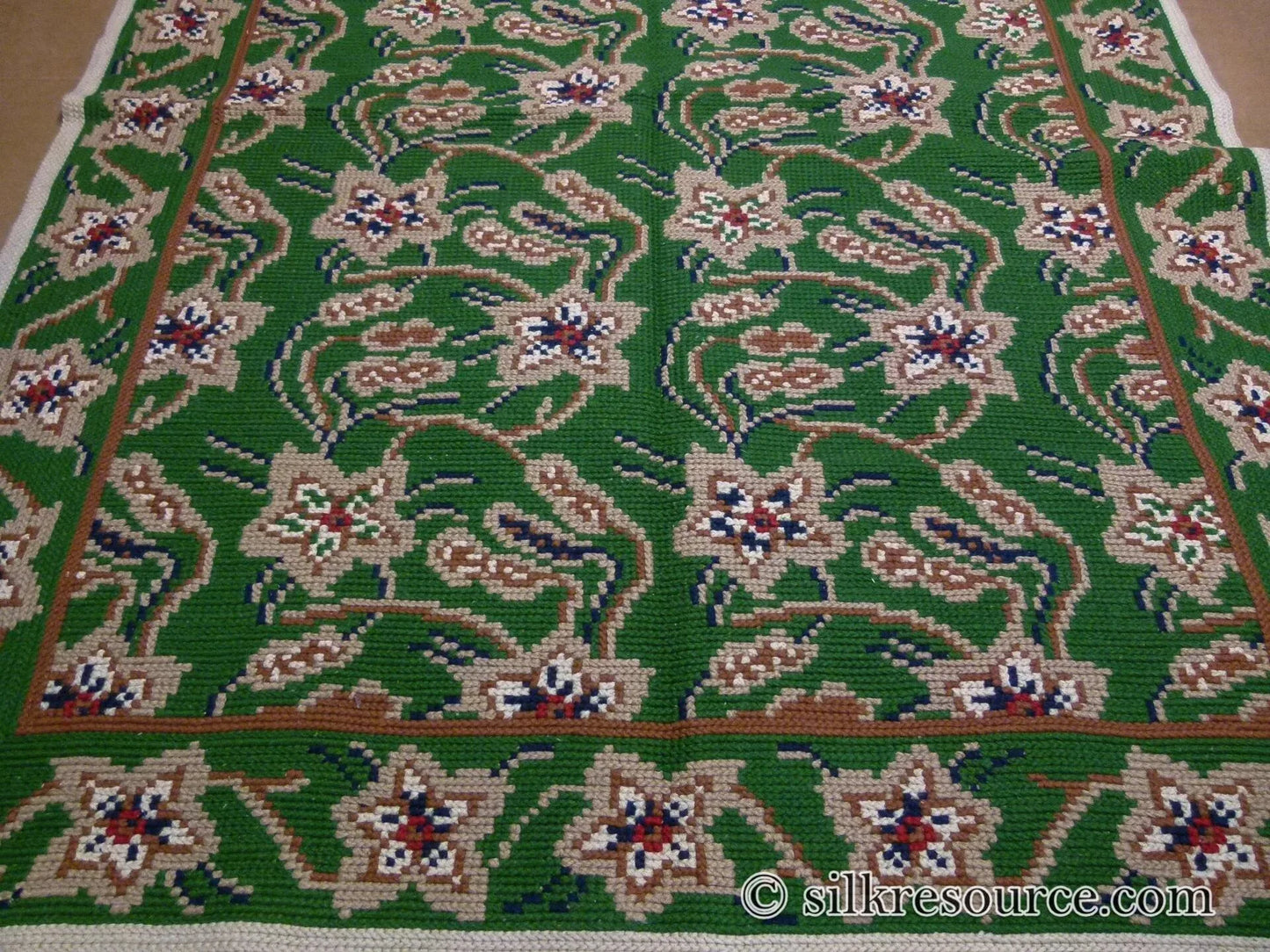 Stark Hongseong Dim Grey 5x6' Korean Asian Flora Forsythia Emerald Green Beige Red MSRP USD 1500