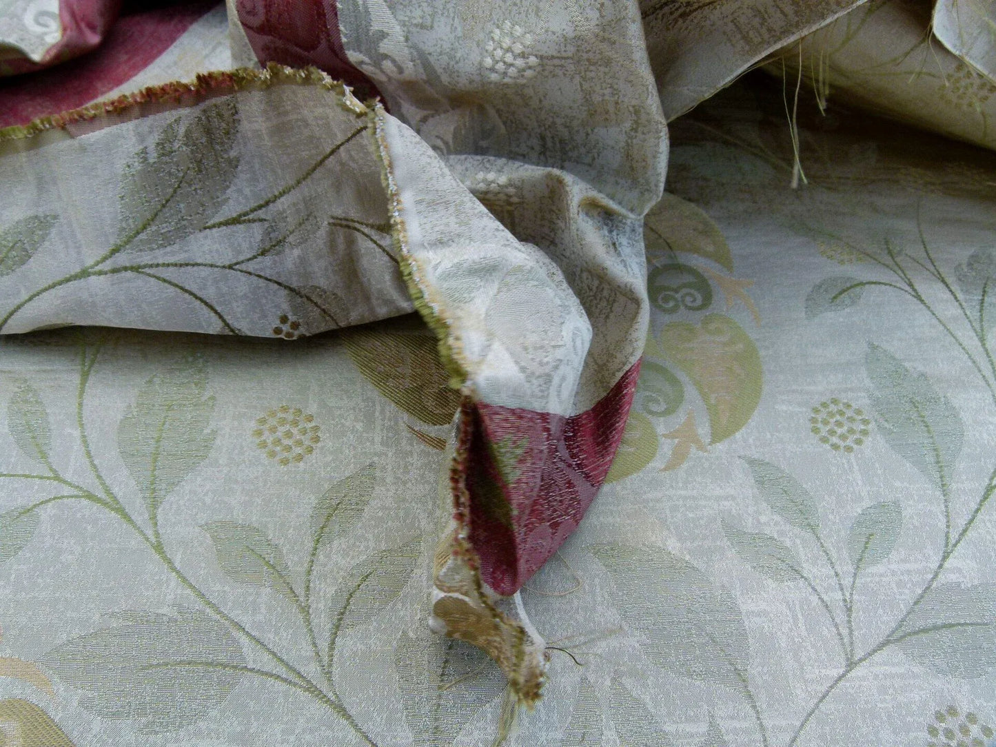 S Harris "tobago" Silk Lampas Light Antique Gold With Green Art Deco MSRP USD 188+/Y