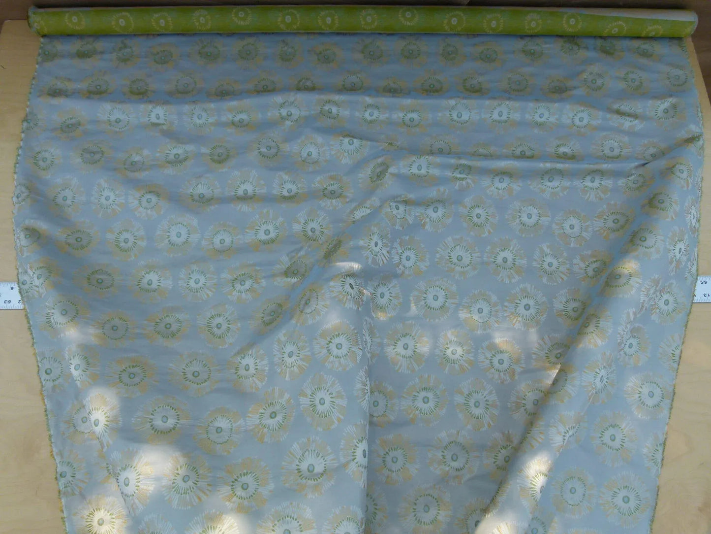 3.75 Yards Zoo Lime Green Daisy Flower On Grey Pale Blue 100% Silk