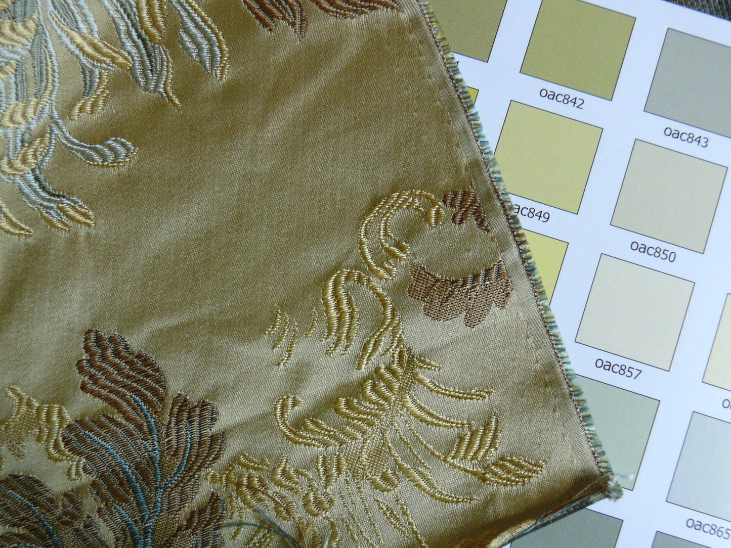 100% Silk Lampas Realistic Stemmed Chrysanthemums “Spa” Gold