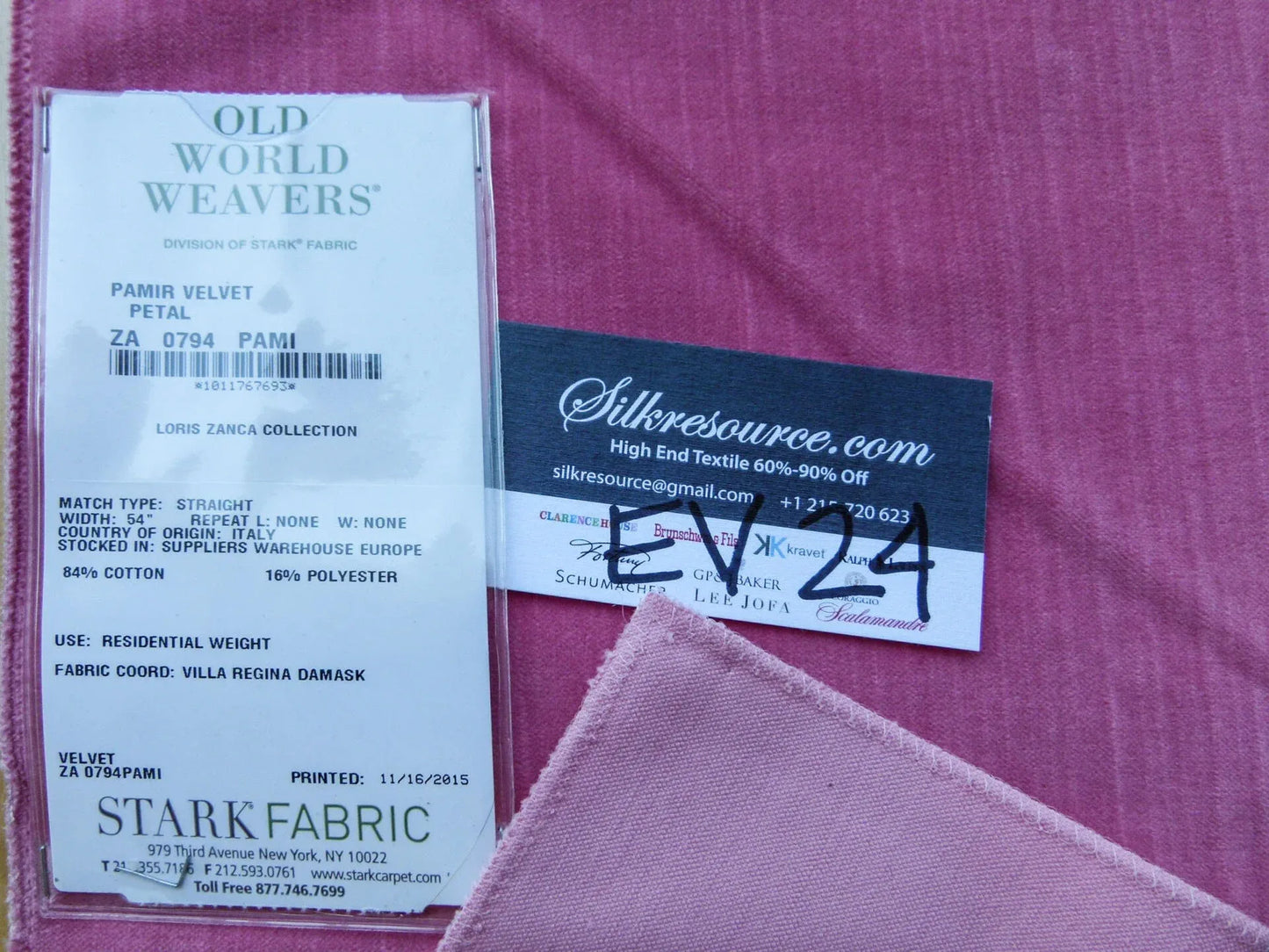 7 EV24 27"x27" Square Scalamandre PAMIR VELVET PETAL Pink Plain Solid