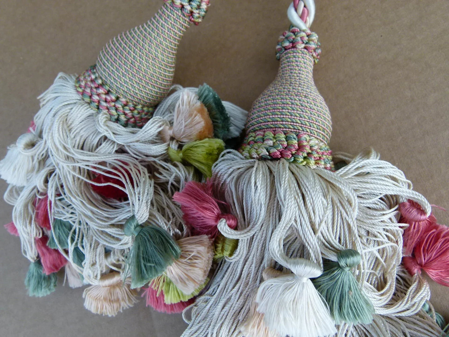 Scalamandre Silk Tiebacks Handmade Lyon Double Tassel White Green  MSRP USD430