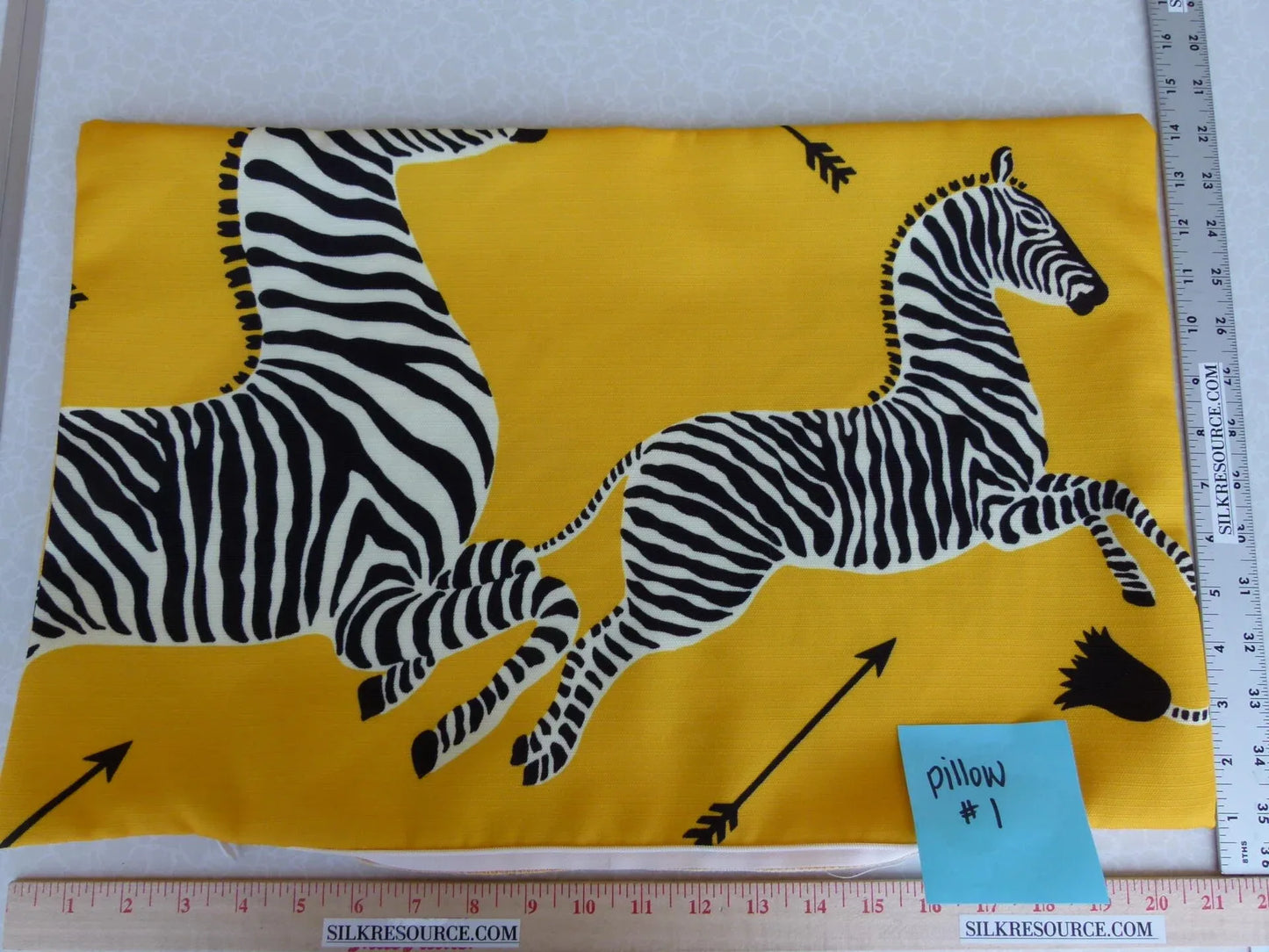 Pillow Case only Scalamandre Zebra Outdoor Lumbar Yellow Black 22"x14" MSRP USD 259 (#1)