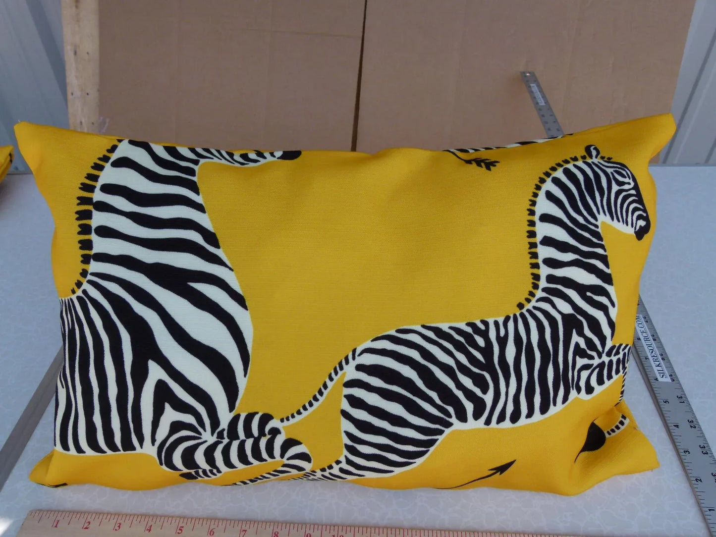 Pillow Case only Scalamandre Zebra Outdoor Lumbar Yellow Black 22"x14" MSRP USD 259 (#1)