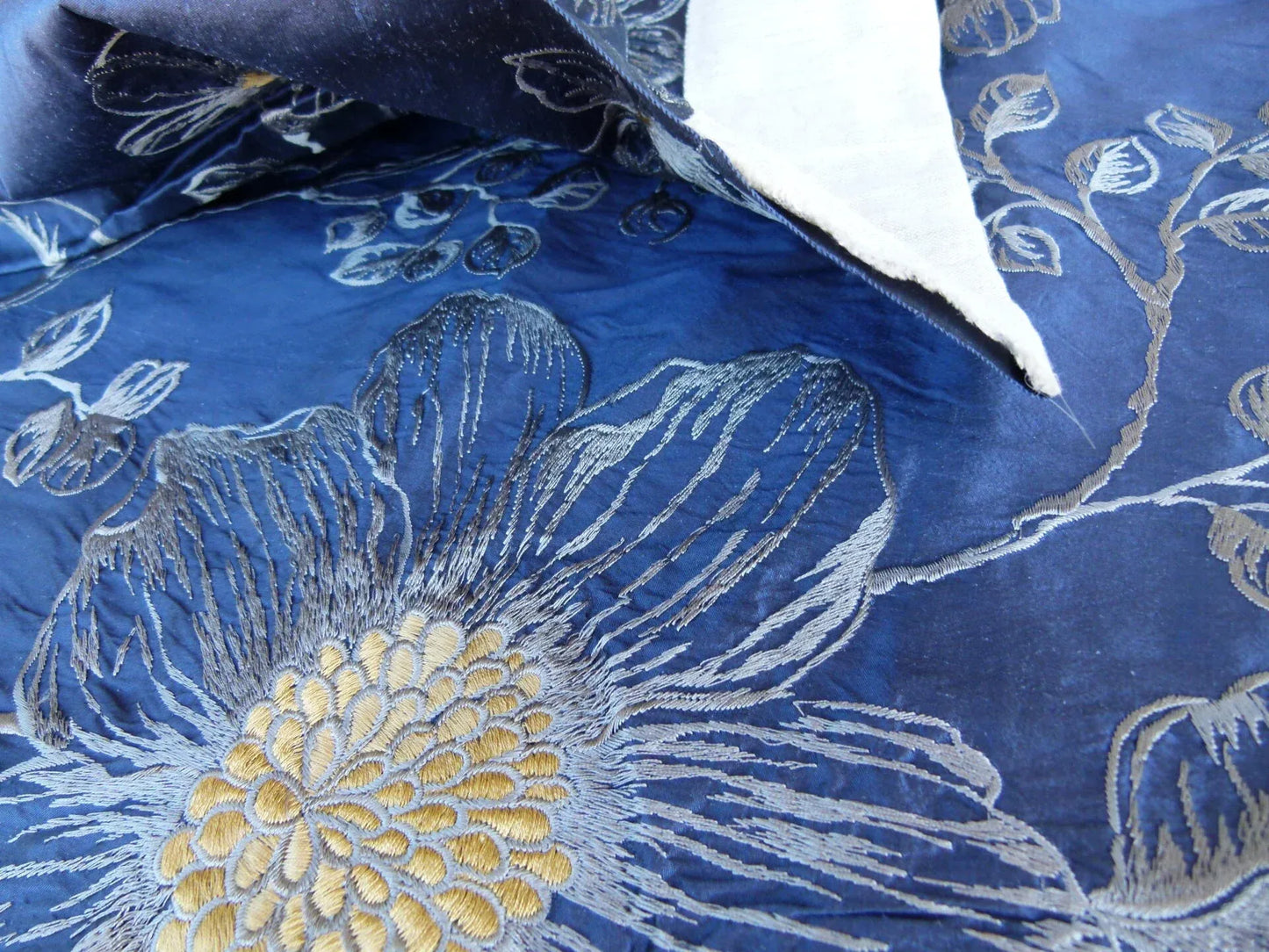 27 EV27 2.4yd x 48″wide Scalamandre Princess Silk Patriot Blue and Gold Large Flora Embroidery  MSRP USD 400+/yard
