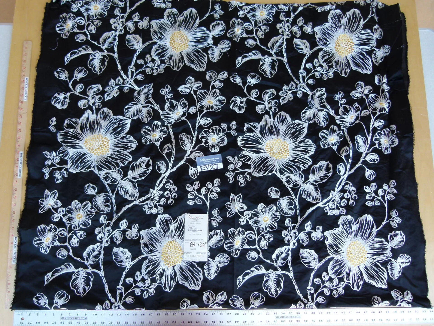 28 EV27 2.3yd x 54″wide Scalamandre DUCHESS SILK Black Embroidery Large pattern Botanical Foliage