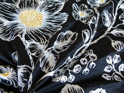 28 EV27 2.3yd x 54″wide Scalamandre DUCHESS SILK Black Embroidery Large pattern Botanical Foliage