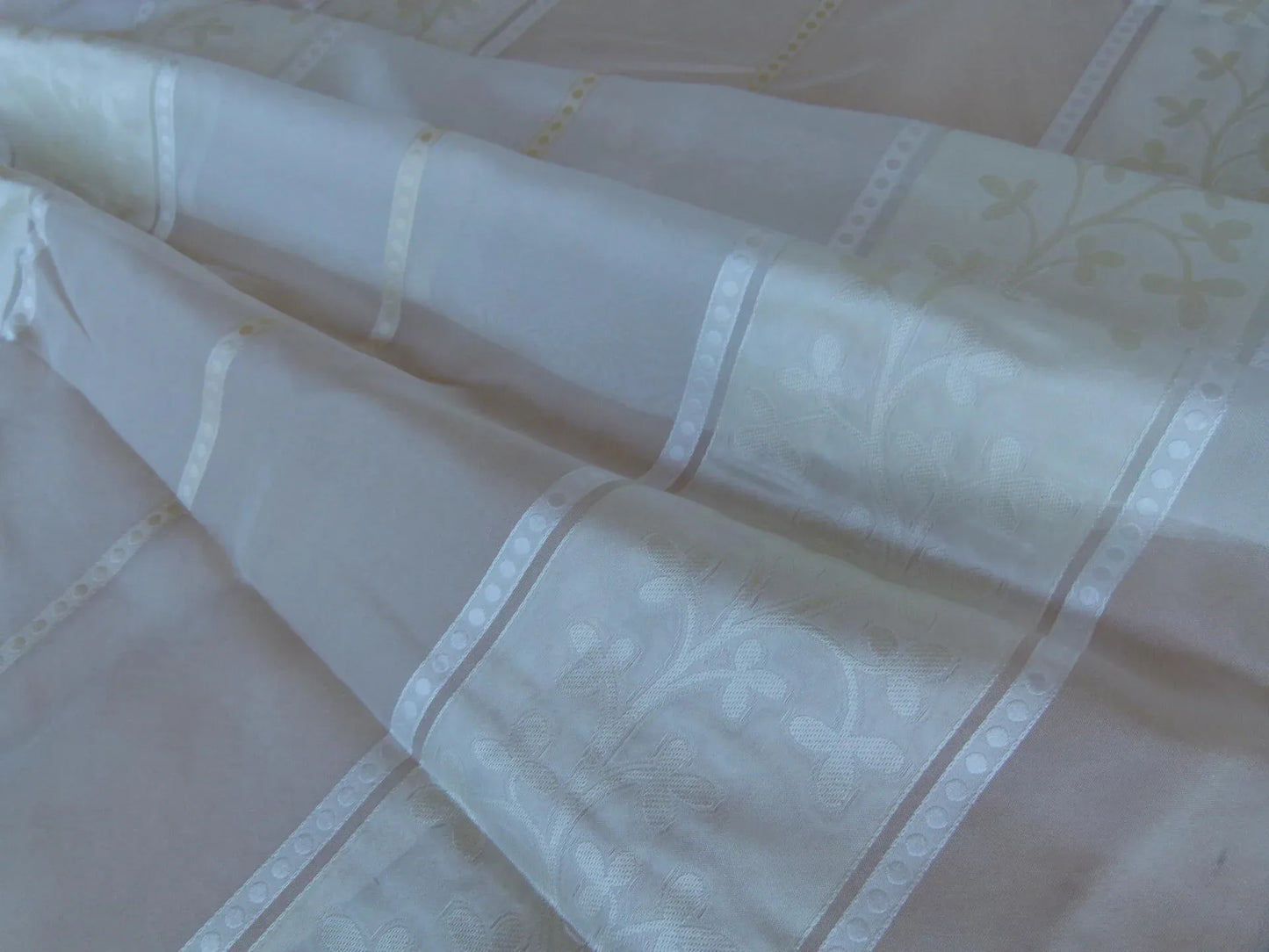 29 EV27 1yd x 48″wide Scalamandre PASTOURELLE DUVET Polyester Sheers White Stripe