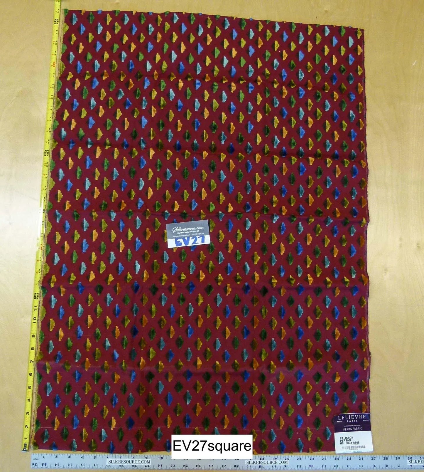 Scalamandre LELIEVRE Paris Calisson Persan Cut Velvet Diamond Red - Square 37 inches x 27 inches