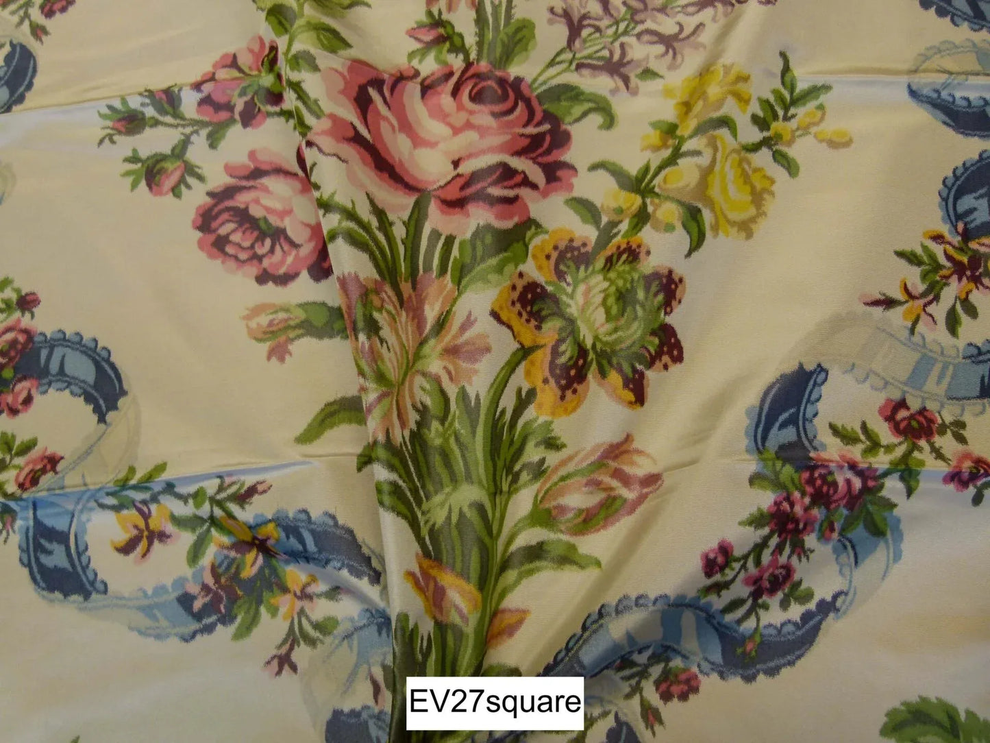 Scalamandre Tassinari &amp; Chatel Adelaide Fond Creme Floral White - Square MSRP US 2000+/Y