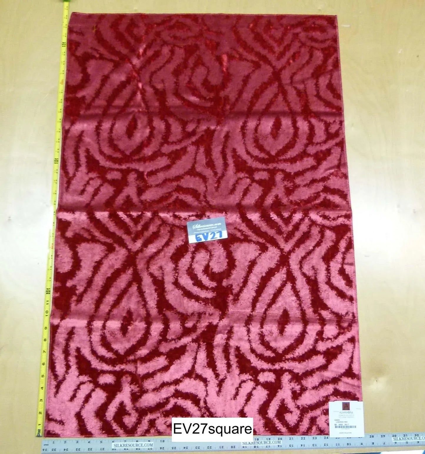 Scalamandre Alhambra Edwin Luscious Red Velvet - Square