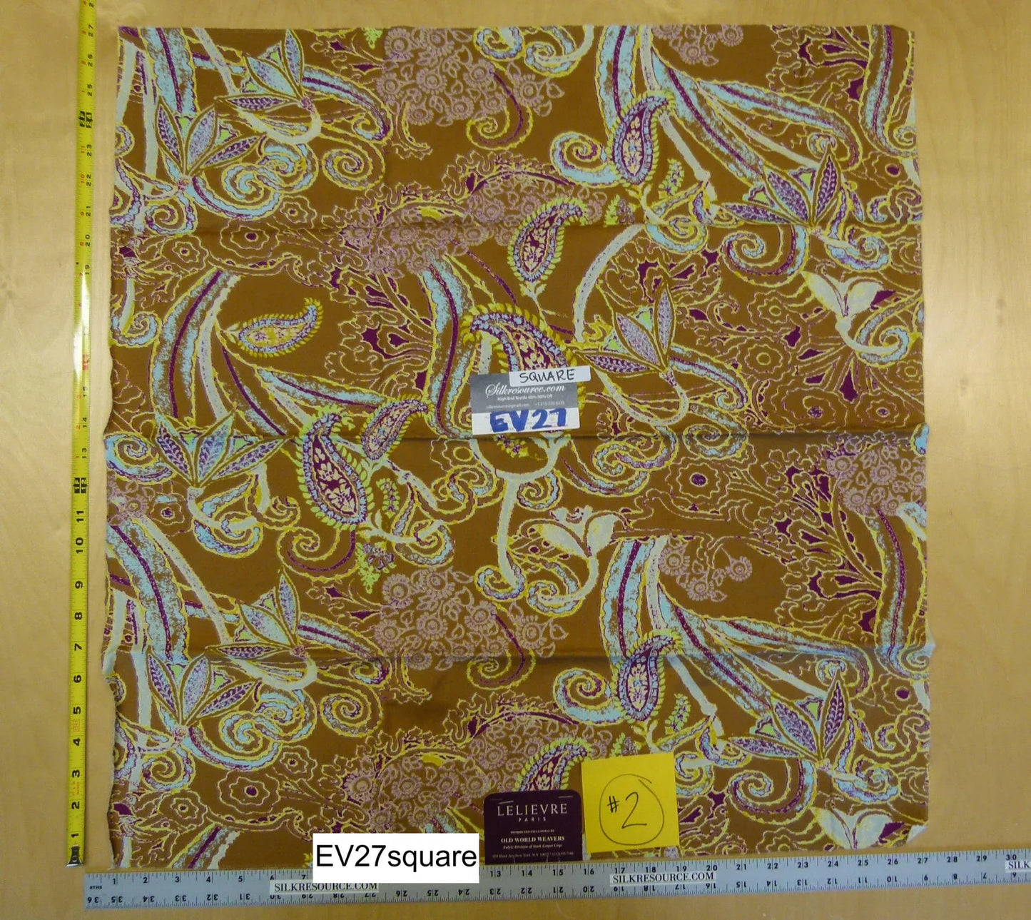Scalamandre Old World Weavers 26"x27" Albus Mordore Cotton Paisley Yellow Gold Red - Square